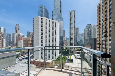 Tiny photo for 101 W Superior Street #1204, Chicago, IL 60611 (MLS # 12419491)