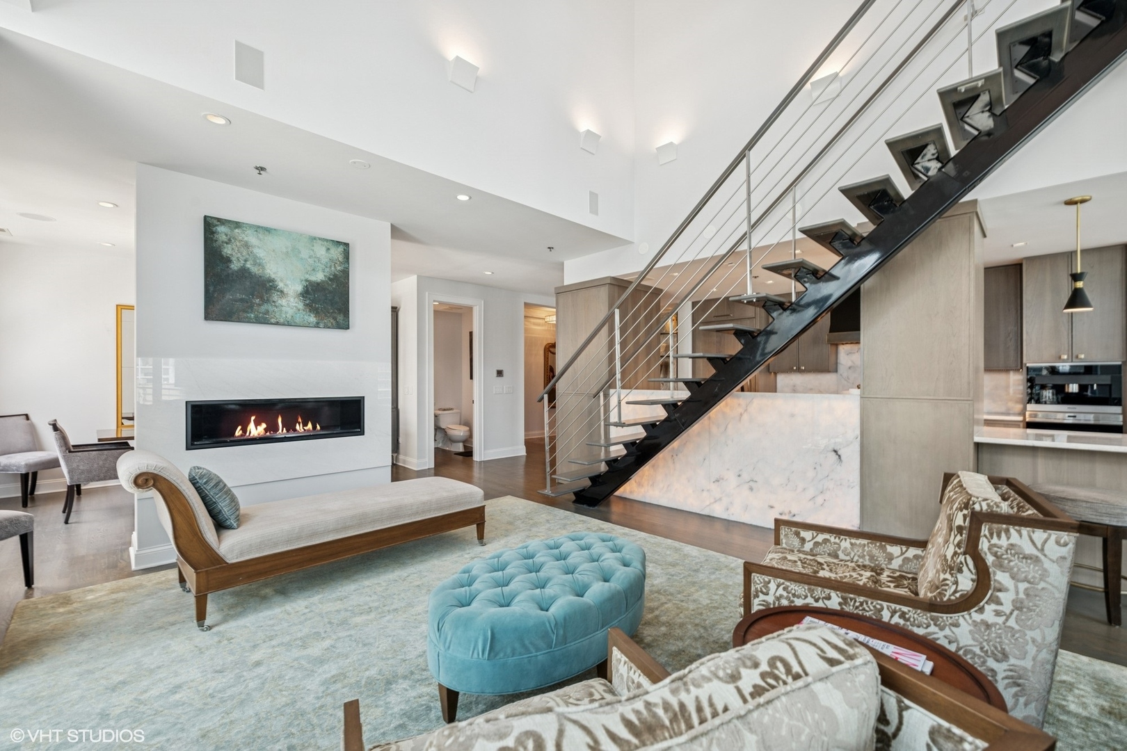 101 W Superior Street 1204P