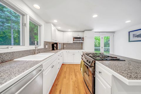 Tiny photo for 7900 W 127TH Street, Palos Park, IL 60464 (MLS # 12426422)