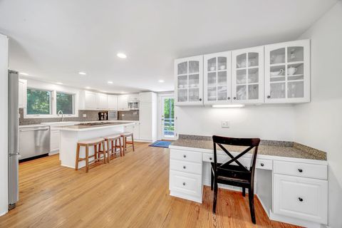 Tiny photo for 7900 W 127TH Street, Palos Park, IL 60464 (MLS # 12426422)