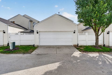 Tiny photo for 191 Mountain Laurel Court, Romeoville, IL 60446 (MLS # 12783069)