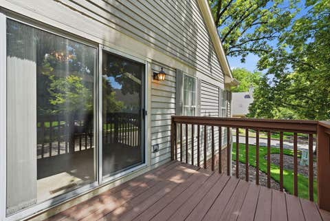Tiny photo for 864 N Shady Oaks Drive #864, Elgin, IL 60120 (MLS # 12718684)