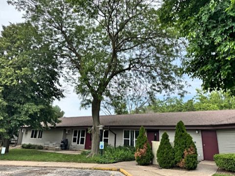 603 N Prospect Street Cambridge IL 61238