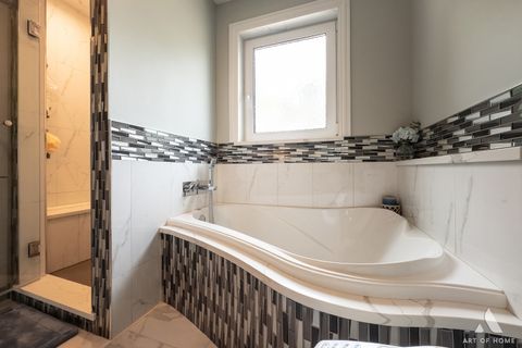 Tiny photo for 124 Sunrise Avenue, Willowbrook, IL 60527 (MLS # 12440001)