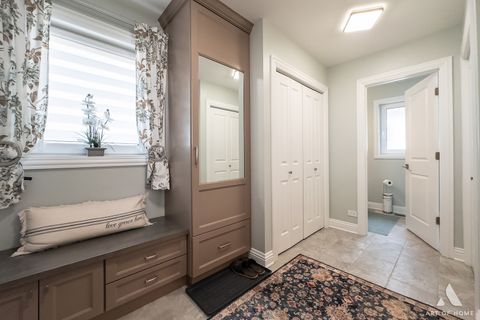 Tiny photo for 124 Sunrise Avenue, Willowbrook, IL 60527 (MLS # 12440001)