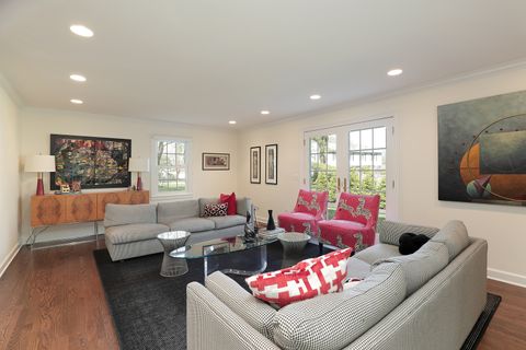 Tiny photo for 921 Woodbine Lane, Northbrook, IL 60062 (MLS # 12622848)