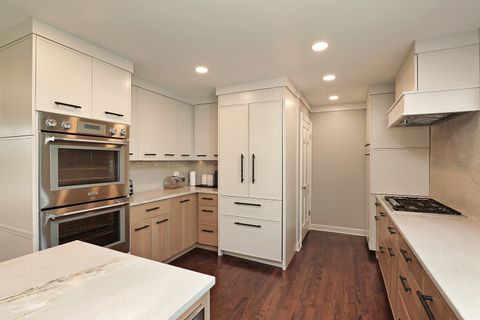 Tiny photo for 921 Woodbine Lane, Northbrook, IL 60062 (MLS # 12622848)