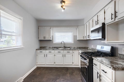 Tiny photo for Markham, IL 60428 (MLS # 12658570)