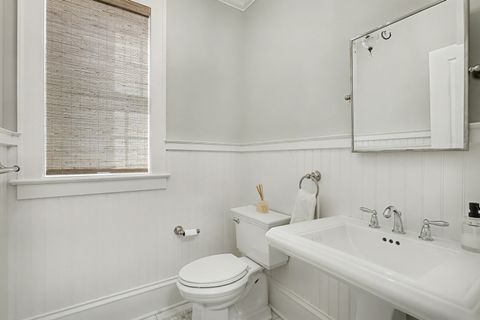 Tiny photo for 785 Meadow Lane, Libertyville, IL 60048 (MLS # 12507933)