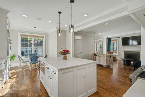 Tiny photo for 785 Meadow Lane, Libertyville, IL 60048 (MLS # 12507933)