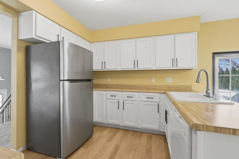 Tiny photo for 3960 N Tam-O-Shanter Drive, Bettendorf, IA 52722 (MLS # 12612133)