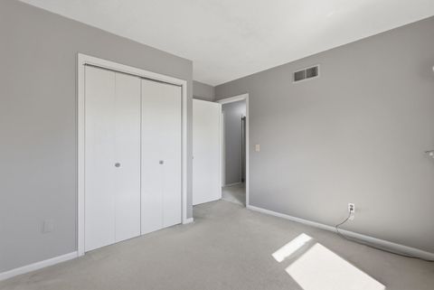 Tiny photo for 3960 N Tam-O-Shanter Drive, Bettendorf, IA 52722 (MLS # 12612133)