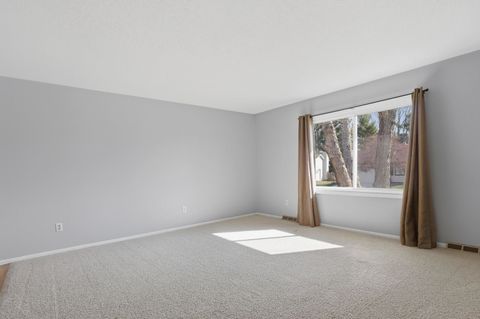 Tiny photo for 3960 N Tam-O-Shanter Drive, Bettendorf, IA 52722 (MLS # 12612133)