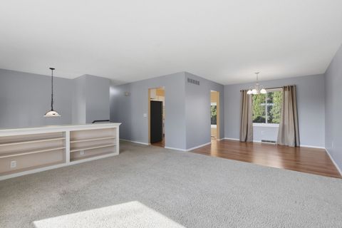 Tiny photo for 3960 N Tam-O-Shanter Drive, Bettendorf, IA 52722 (MLS # 12612133)