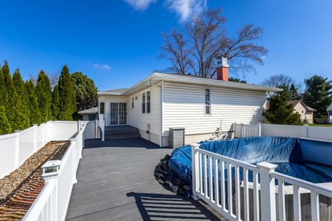 Tiny photo for 3960 N Tam-O-Shanter Drive, Bettendorf, IA 52722 (MLS # 12612133)