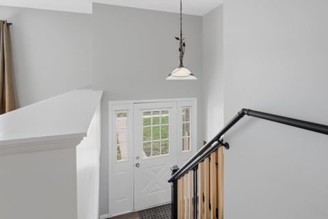 Tiny photo for 3960 N Tam-O-Shanter Drive, Bettendorf, IA 52722 (MLS # 12612133)