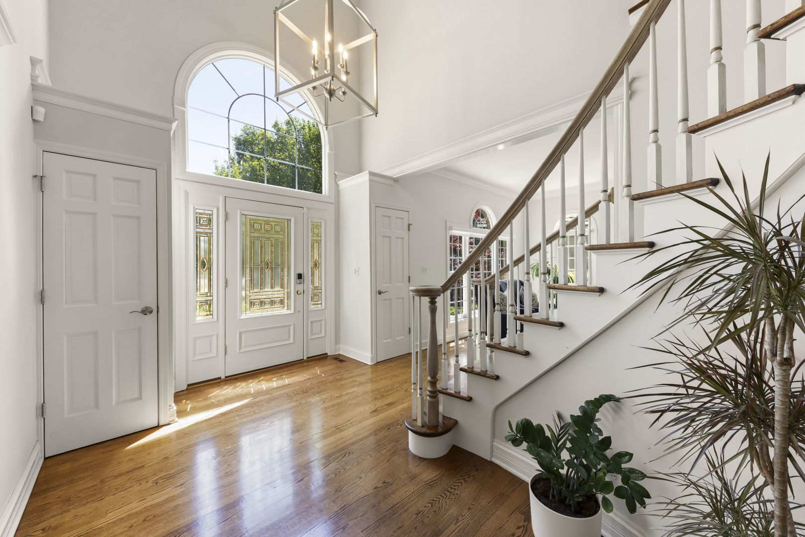 1262 Midwest Lane