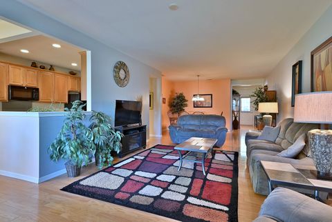 Tiny photo for 2832 Beacon Point Circle, Elgin, IL 60124 (MLS # 12506088)