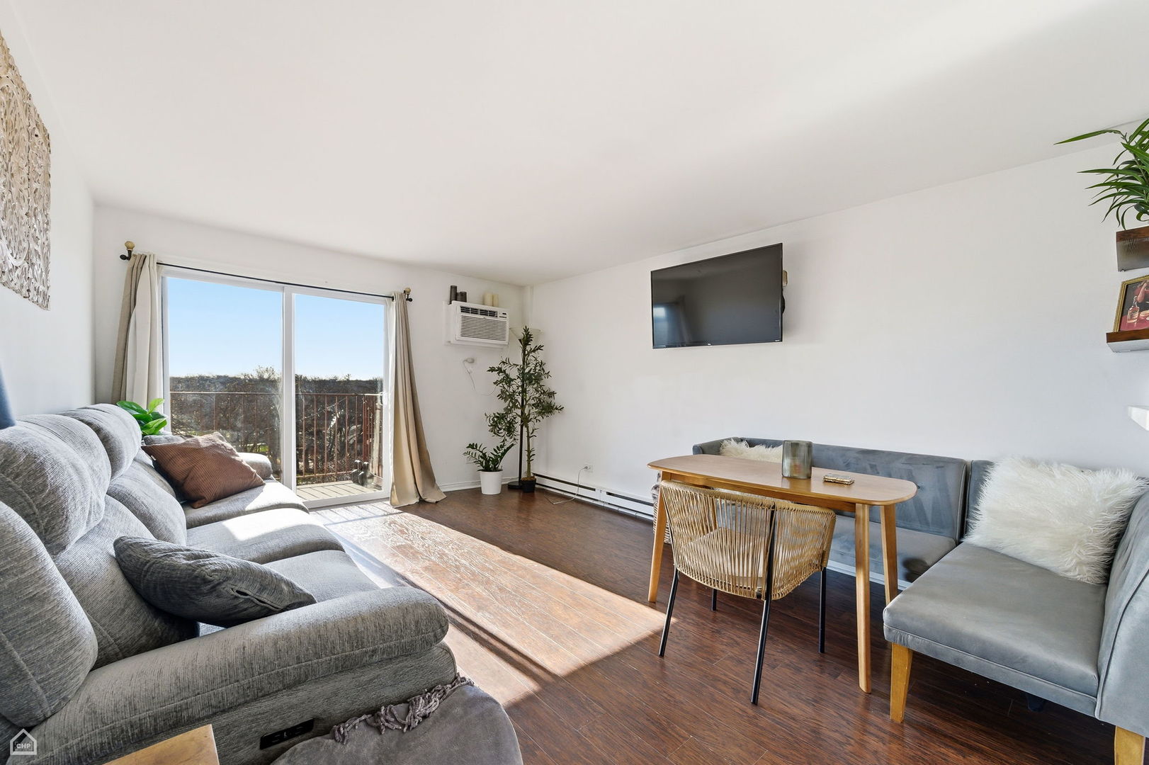 7830 W North Avenue 703