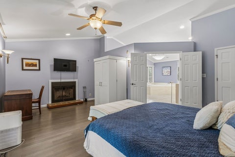 Tiny photo for 905 Barclay Court, Champaign, IL 61821 (MLS # 12644713)