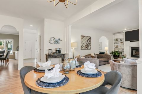 Tiny photo for 767 Aster Drive, Gurnee, IL 60031 (MLS # 12548735)