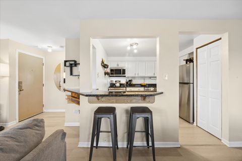 Tiny photo for 1240 S LORRAINE Road #3B, Wheaton, IL 60189 (MLS # 12608417)