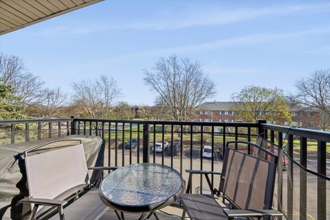 Tiny photo for 1240 S LORRAINE Road #3B, Wheaton, IL 60189 (MLS # 12608417)