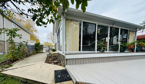 A home in Hickory Hills