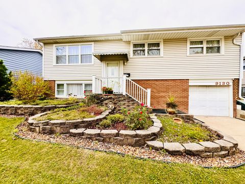 A home in Hickory Hills