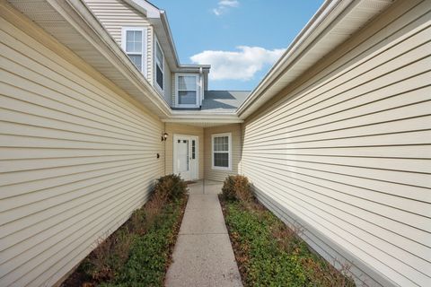 Tiny photo for 1410 Essex Street, Algonquin, IL 60102 (MLS # 12601036)