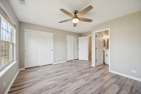 Tiny photo for 1410 Essex Street, Algonquin, IL 60102 (MLS # 12601036)