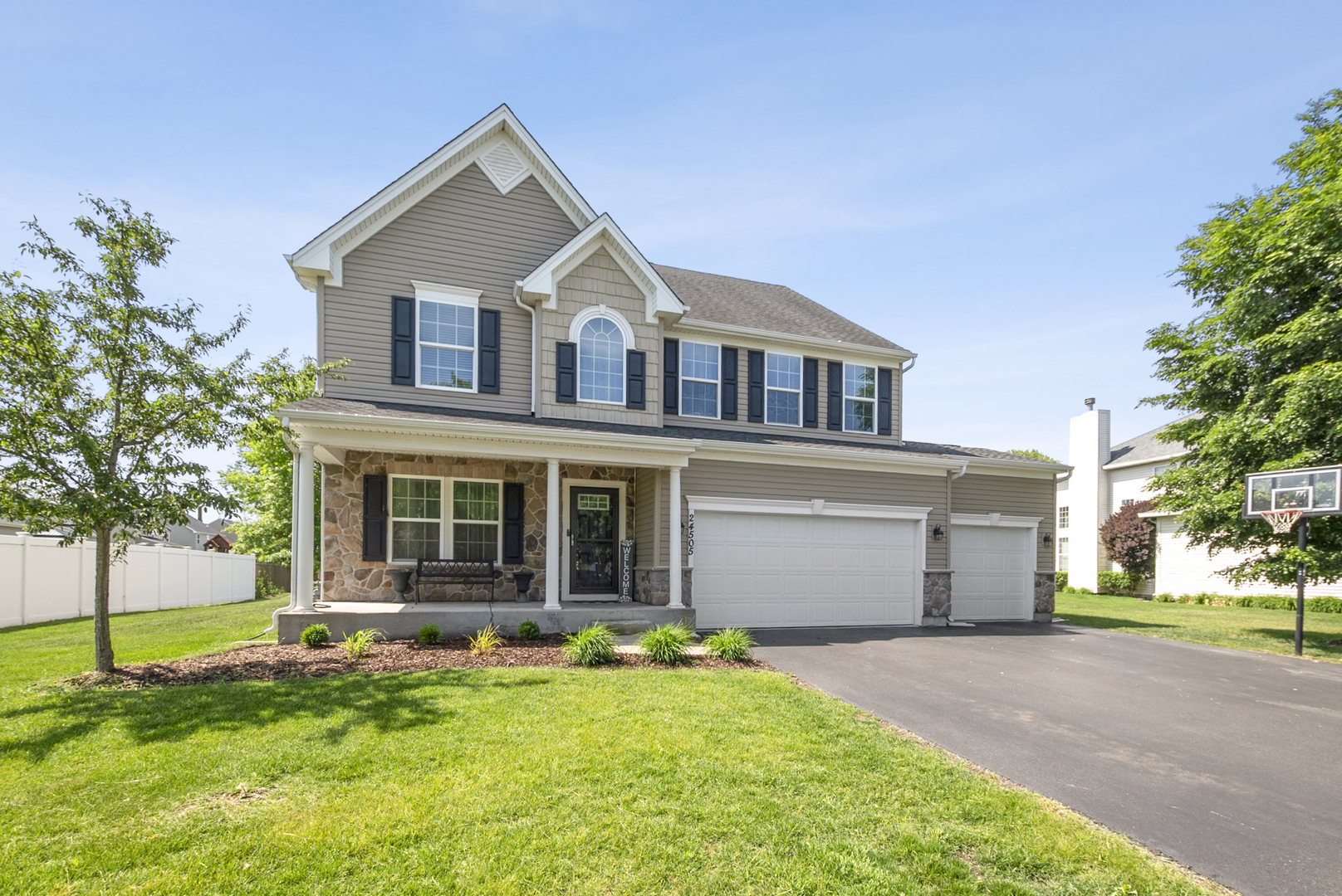 24505 Sleepy Hollow Lane