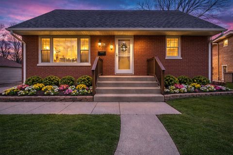 Tiny photo for 432 Winston Lane, Chicago Heights, IL 60411 (MLS # 12594222)