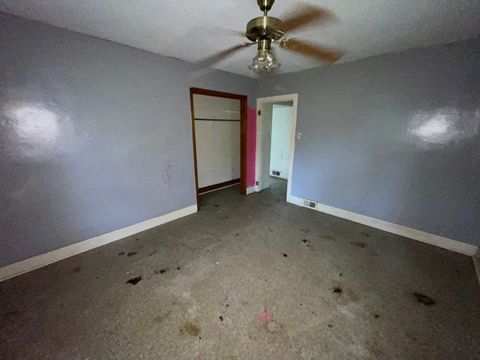 Tiny photo for 754 S Oakland Avenue, Decatur, IL 62522 (MLS # 12656615)
