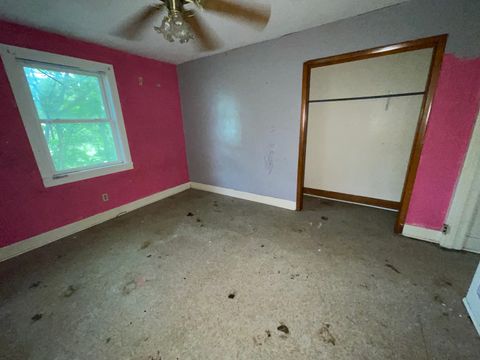 Tiny photo for 754 S Oakland Avenue, Decatur, IL 62522 (MLS # 12656615)