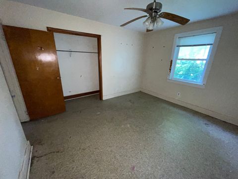 Tiny photo for 754 S Oakland Avenue, Decatur, IL 62522 (MLS # 12656615)