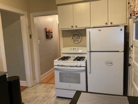Tiny photo for 213 W QUINCY Street #1, Riverside, IL 60546 (MLS # 12590372)