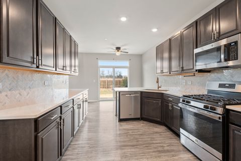 Tiny photo for 2045 Stuttle Road, Batavia, IL 60510 (MLS # 12575522)