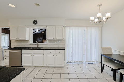 Tiny photo for 521 Edgewood Lane, Elk Grove Village, IL 60007 (MLS # 12707974)