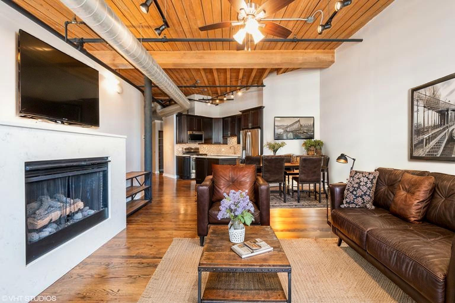 420 S Clinton Street 617A
