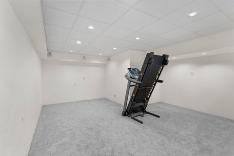 Tiny photo for 6402 Barn Swallow Court, Gurnee, IL 60031 (MLS # 12466974)