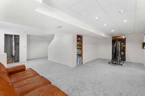 Tiny photo for 6402 Barn Swallow Court, Gurnee, IL 60031 (MLS # 12466974)
