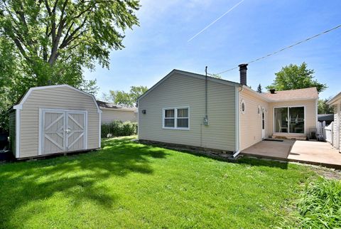 Tiny photo for 108 Cedar Circle, Streamwood, IL 60107 (MLS # 12650937)