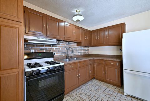 Tiny photo for 108 Cedar Circle, Streamwood, IL 60107 (MLS # 12650937)