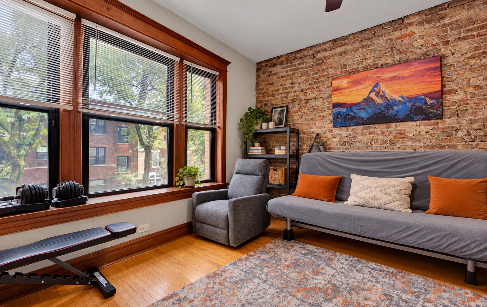 1404 W Flournoy Street 2