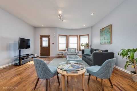 Tiny photo for 1502 E Marquette Road, Chicago, IL 60637 (MLS # 12454200)