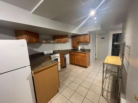 Tiny photo for 1502 E Marquette Road, Chicago, IL 60637 (MLS # 12454200)