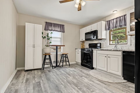 Tiny photo for 911 W Madison Street, Pontiac, IL 61764 (MLS # 12763677)