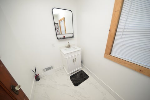 Tiny photo for 1501 Viola Avenue, Mt Vernon, IL 62864 (MLS # 12710148)