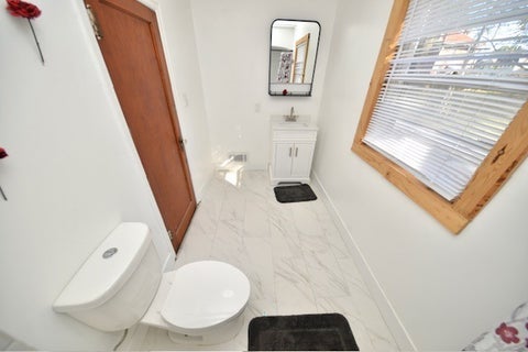 Tiny photo for 1501 Viola Avenue, Mt Vernon, IL 62864 (MLS # 12710148)